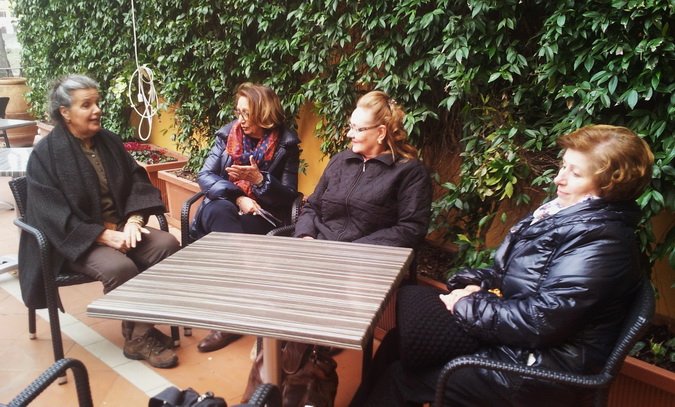 008-alcune delle gentili Signore che hanno accompagnato i mariti a questo incontro